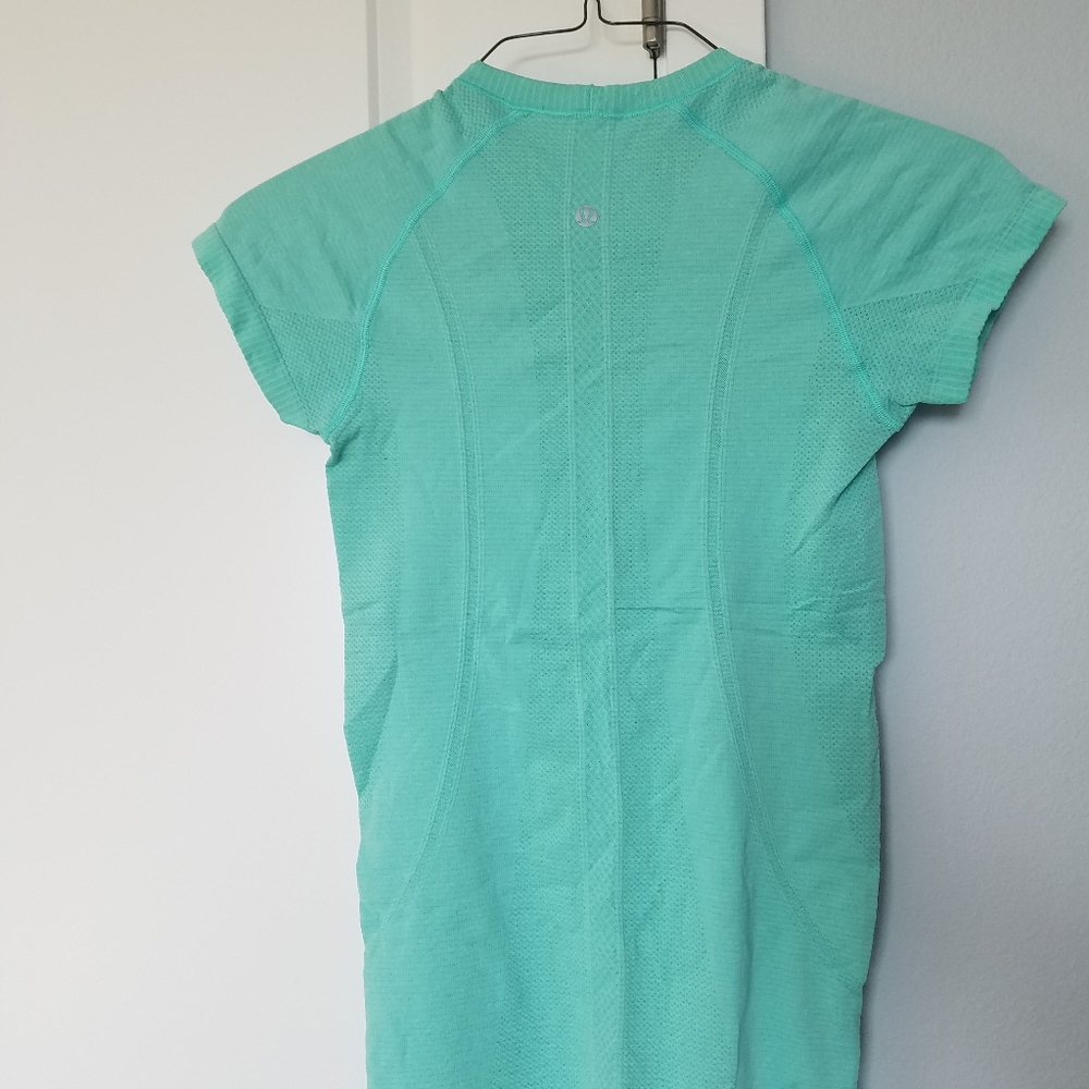 lululemon athletica Short Sleeve Tee in Aqua
